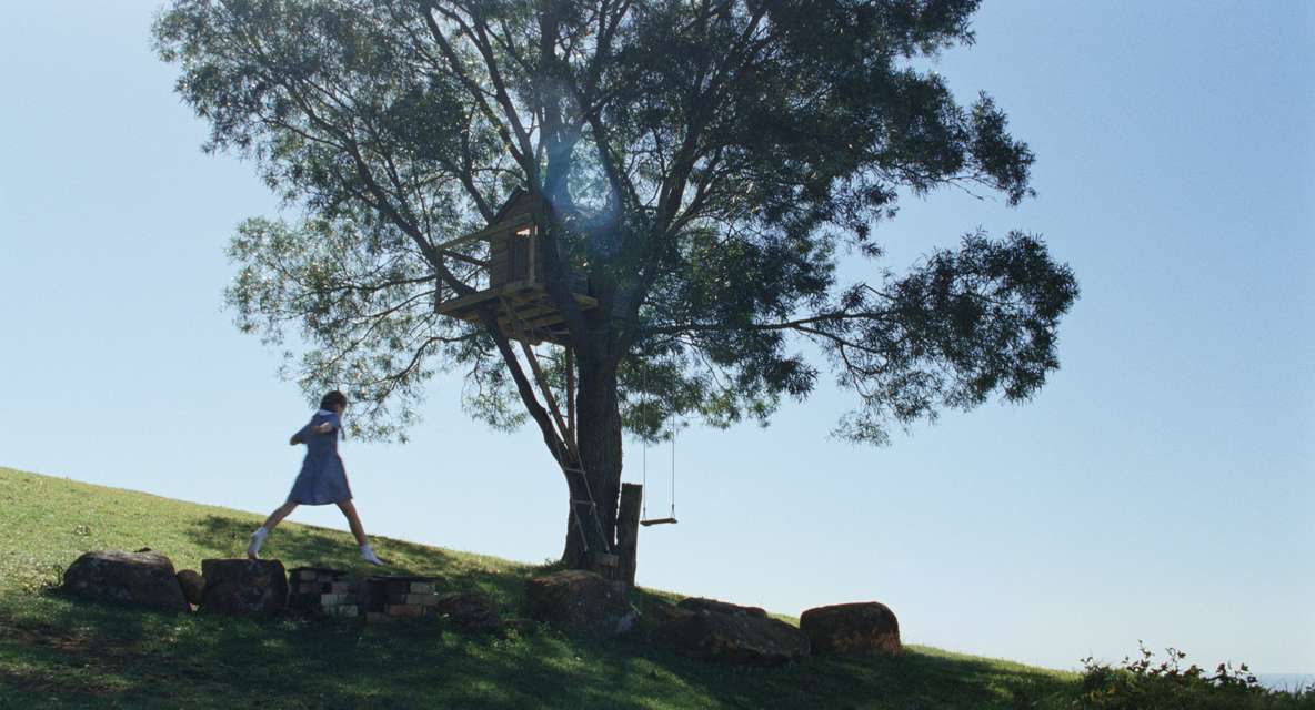 Mykonos Biennale 2015 - Film Festival -  The Raven - screen shot